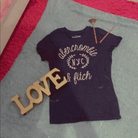 Girls Shirts - Picture 2 of 9